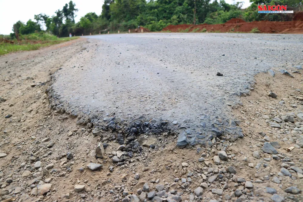 Tan nát đường cửa ngõ thị xã Gia Nghĩa ảnh 10