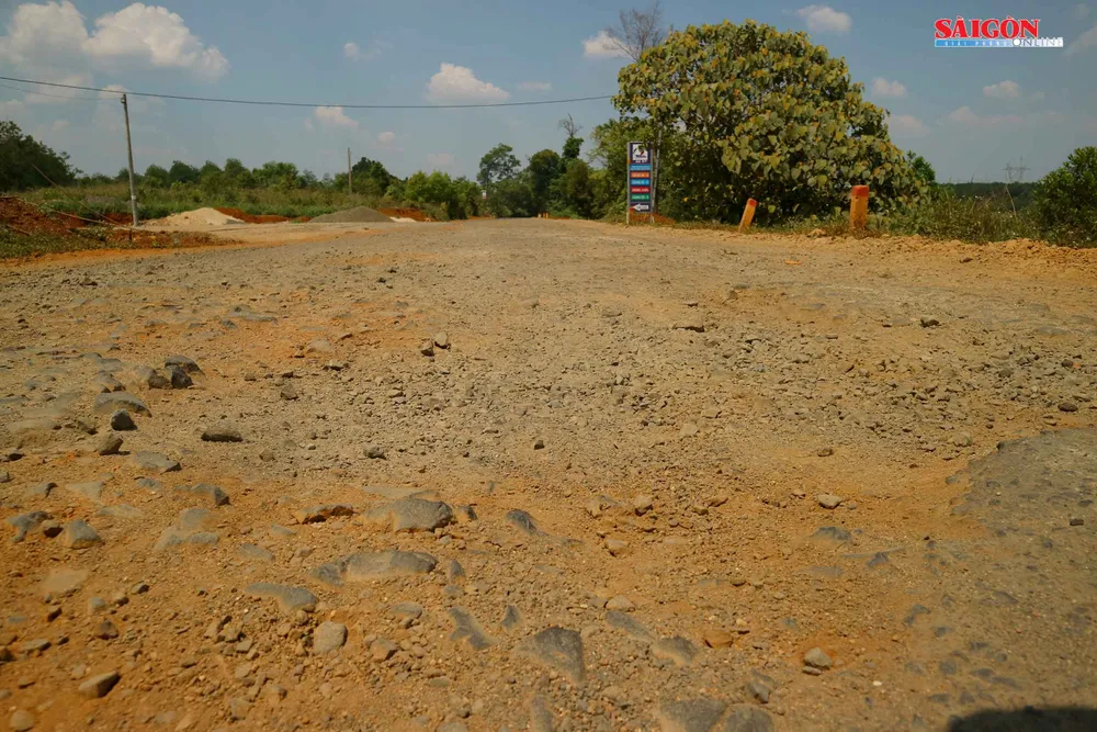 Tan nát đường cửa ngõ thị xã Gia Nghĩa ảnh 9