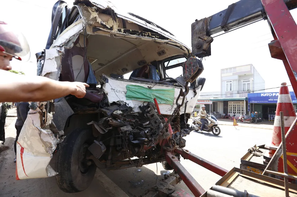 Tai nạn thảm khốc, 10 người thương vong ảnh 4