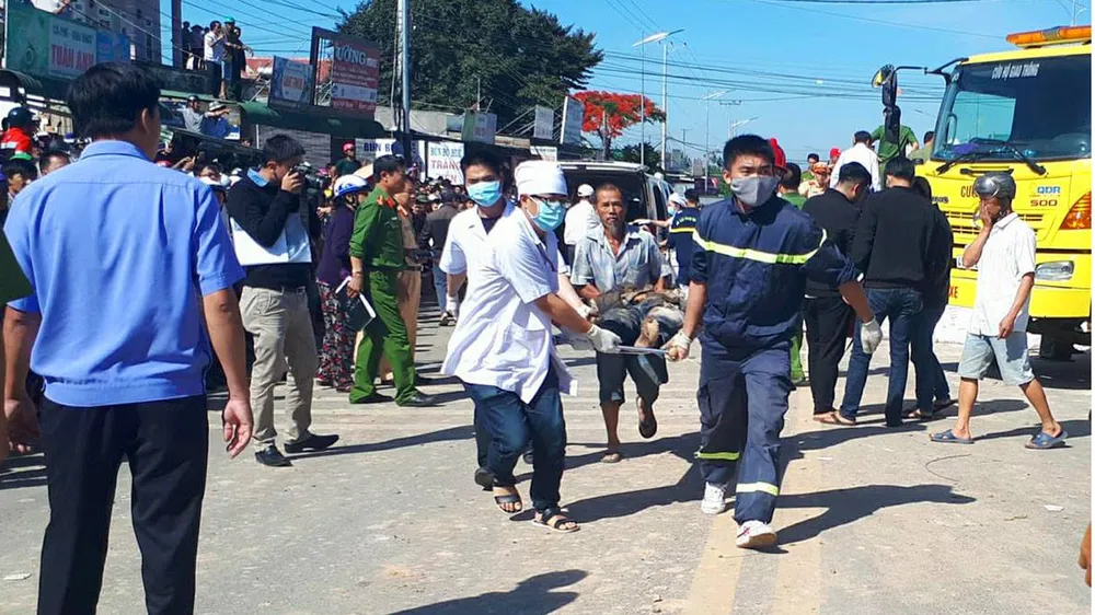 Vụ tai nạn thảm khốc trên QL 20: Xe tải gây tai nạn chạy với tốc độ 97km/giờ trong khu dân cư ảnh 2
