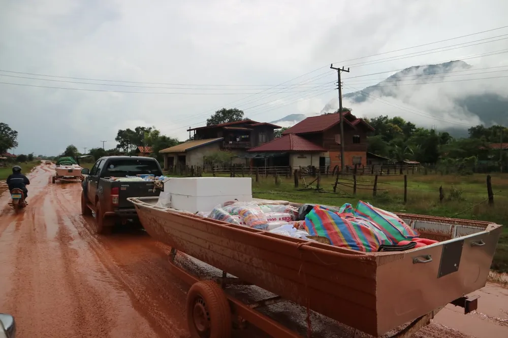 PV Báo SGGP ghi nhận tình hình cứu hộ người bị nạn trong vụ vỡ đập tại Lào ảnh 4