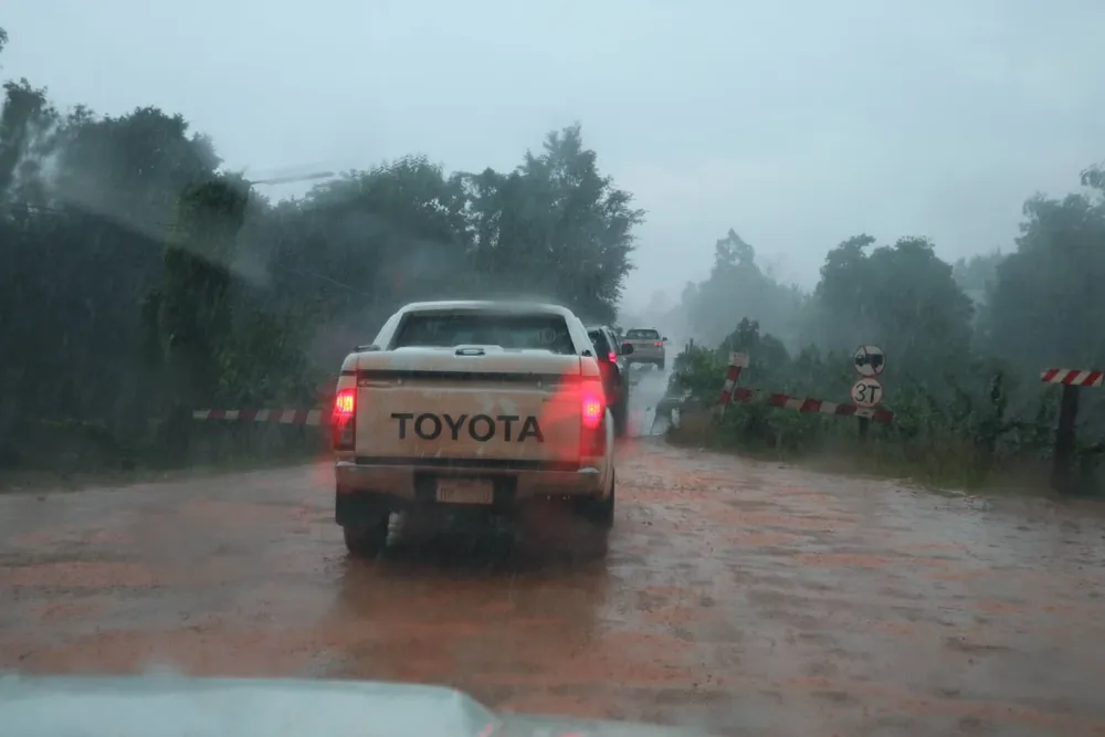 PV Báo SGGP ghi nhận tình hình cứu hộ người bị nạn trong vụ vỡ đập tại Lào ảnh 7