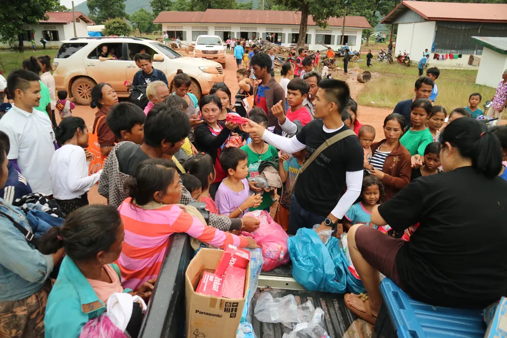 Lực lượng cứu hộ quốc tế đổ về Lào cứu trợ sau vụ vỡ đập thủy điện ảnh 12