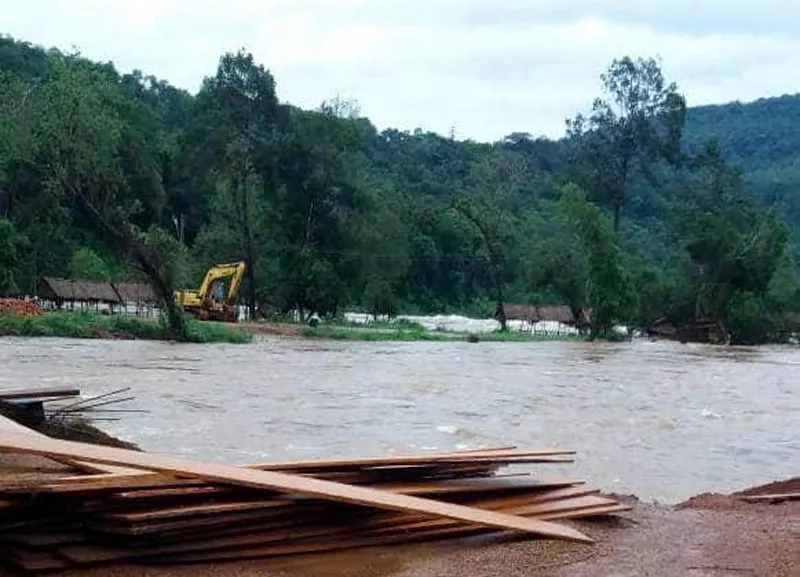 Sau 6 ngày, hiện trường nơi vỡ đập thủy điện ở Lào vẫn ngổn ngang ảnh 5