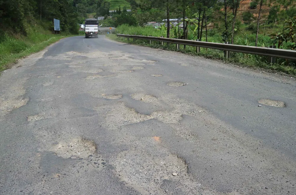 Đèo Mimosa - Đà Lạt xuống cấp nặng ảnh 4