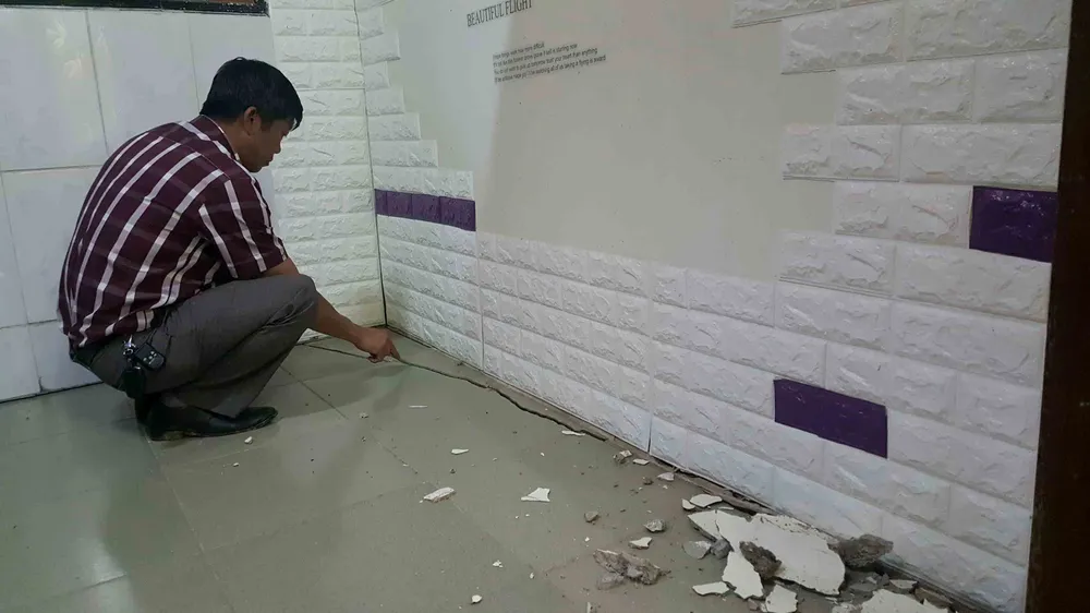  Công trình xây dựng không an toàn, gây sụt lún nguy hiểm các nhà kế cận ảnh 1