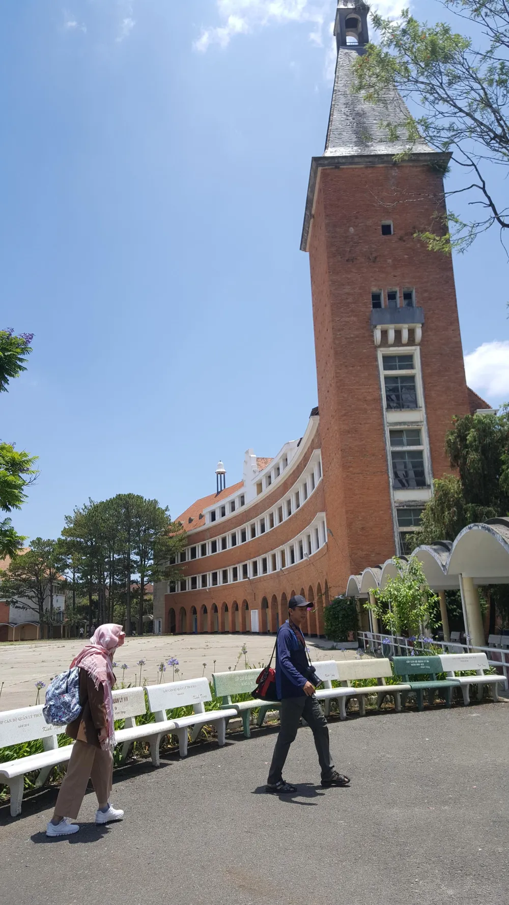 Trường Cao đẳng Sư phạm Đà Lạt ngưng đón khách tham quan ảnh 2