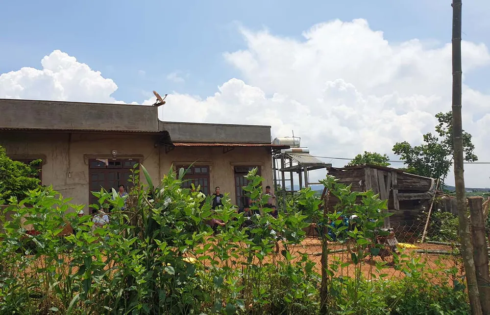 Án mạng kinh hoàng: 3 bà cháu bị hàng xóm chém, chôn xác phi tang ảnh 1