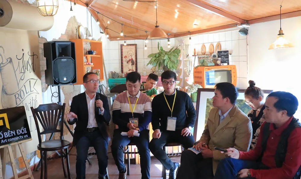 Phố nghệ thuật dốc nhà Làng – Đà Lạt thu hút du khách ảnh 1