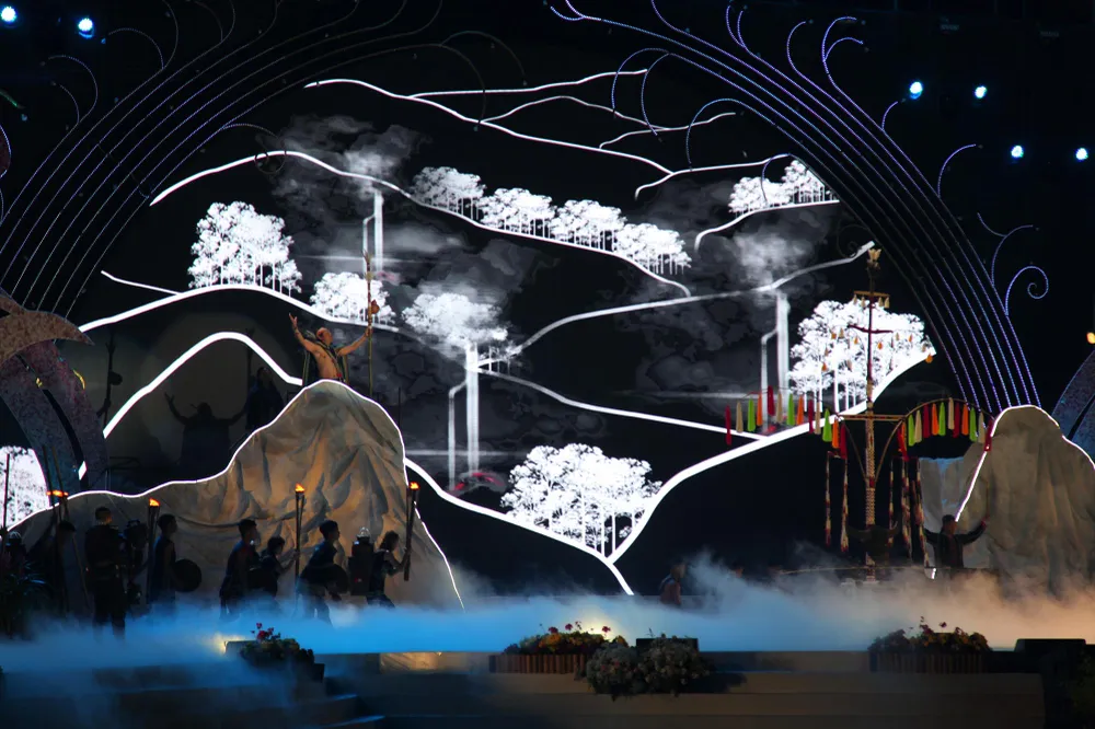 Rực rỡ đêm hội khai mạc Festival hoa Đà Lạt 2019 ảnh 3