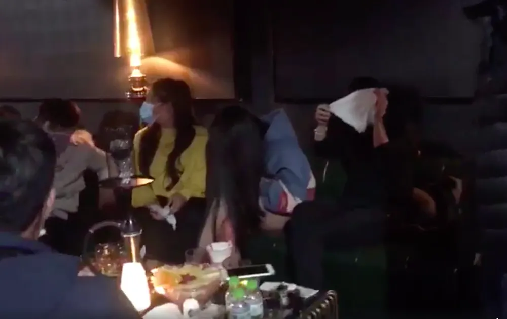 Bắt quả tang nhiều người sử dụng ma tuý trong quán rượu ở Đà Lạt ảnh 1