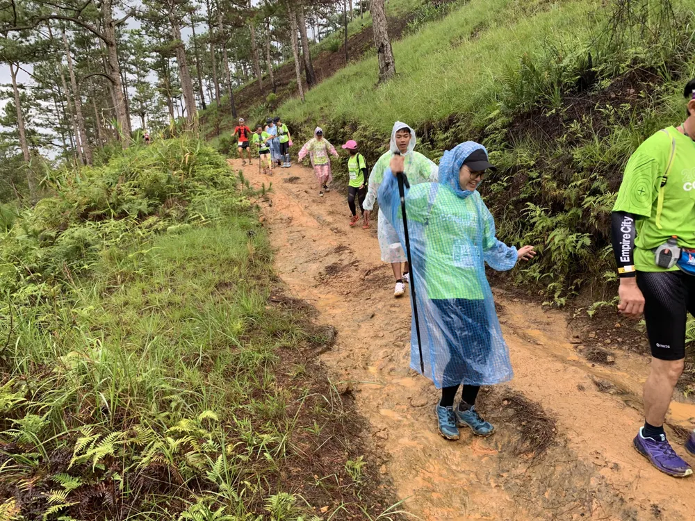 Khẩn trương tìm kiếm vận động viên tham gia chạy siêu marathon bị mất tích ảnh 3