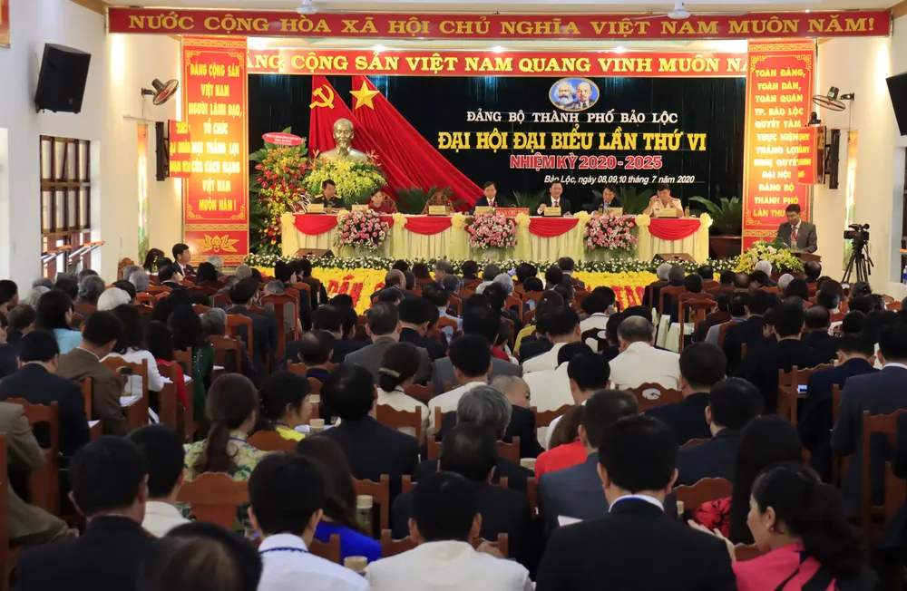 Phấn đấu đưa TP Bảo Lộc phát triển toàn diện, bền vững, đạt tiêu chí đô thị loại II ảnh 1