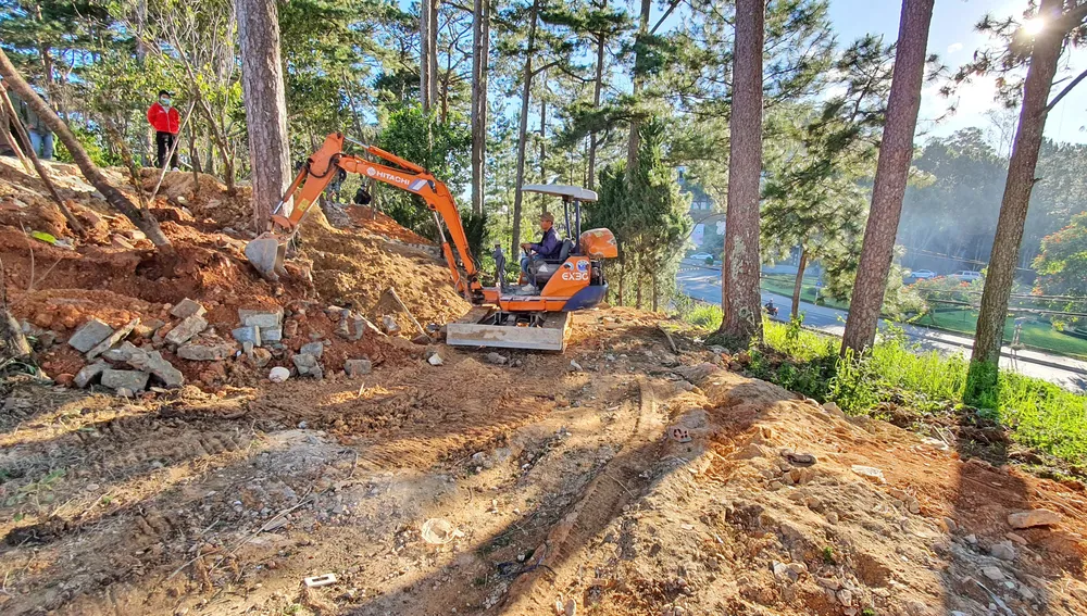 Giải tỏa “nóng” vụ lấn chiếm đất rừng ngay cửa ngõ TP Đà Lạt ảnh 1