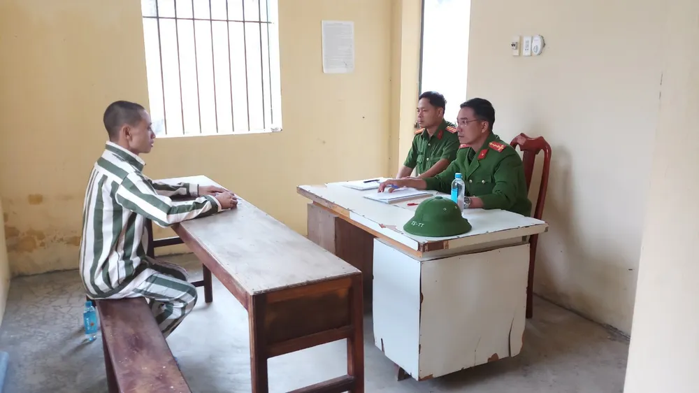 Bắt được đối tượng trốn trại khi đang thụ án “giết người” ảnh 1