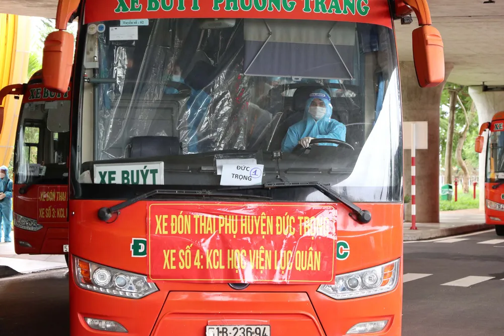 251 phụ nữ mang thai được đón về Lâm Đồng ảnh 11