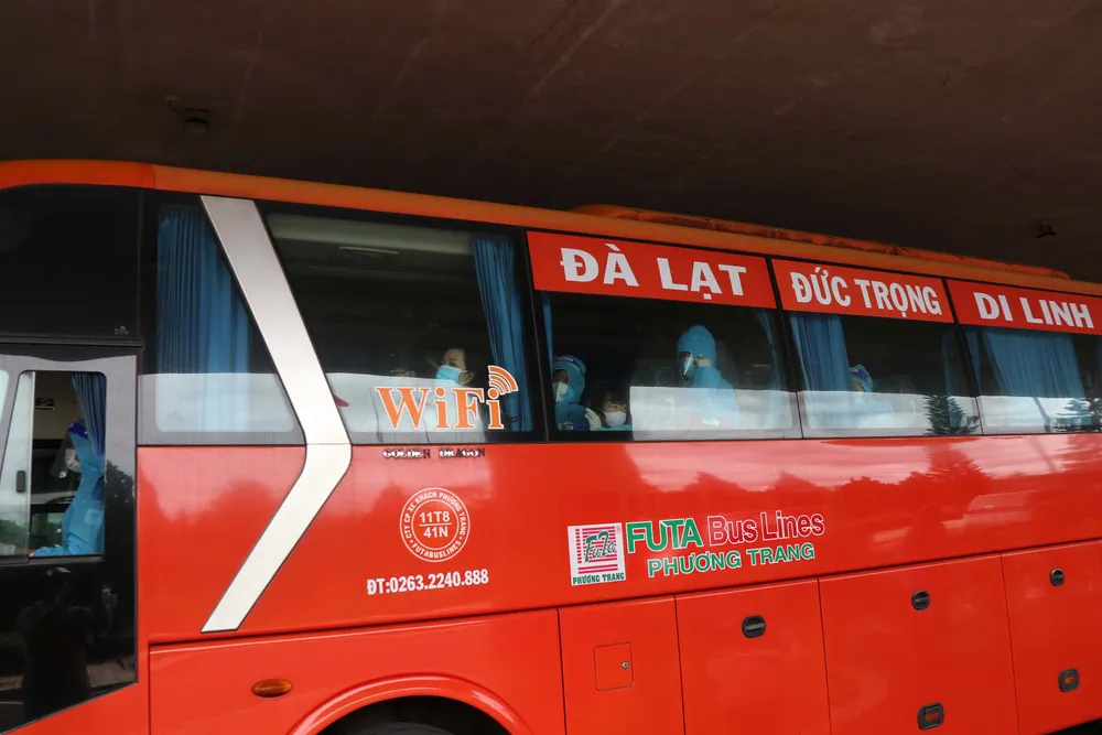 251 phụ nữ mang thai được đón về Lâm Đồng ảnh 12