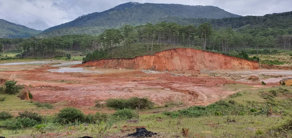 Sau phản ánh của Báo SGGP: Đình chỉ khai thác cát, thanh tra toàn diện khu vực liên quan  ảnh 2