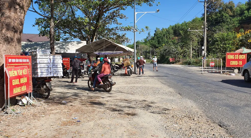 Lâm Đồng dừng các chốt kiểm soát dịch Covid-19 ra vào tỉnh ảnh 1