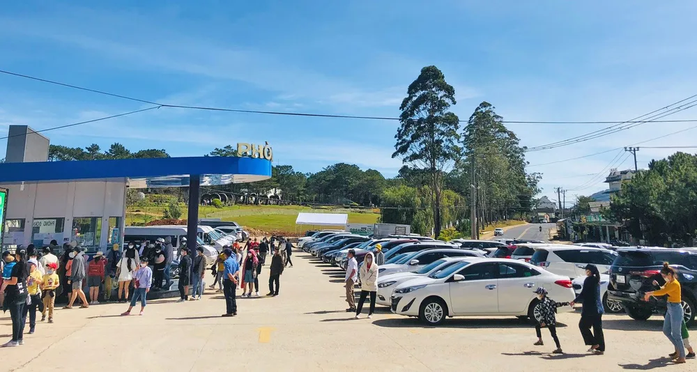 Hết tết, Đà Lạt vẫn đông khách ảnh 4