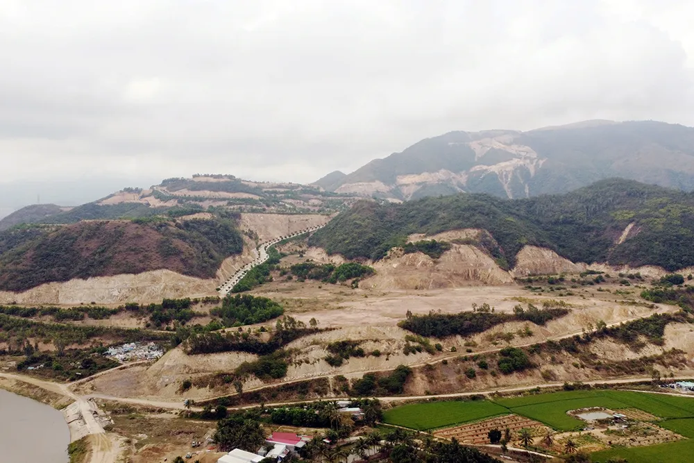 2 cựu chủ tịch tỉnh Khánh Hòa hầu tòa ảnh 2