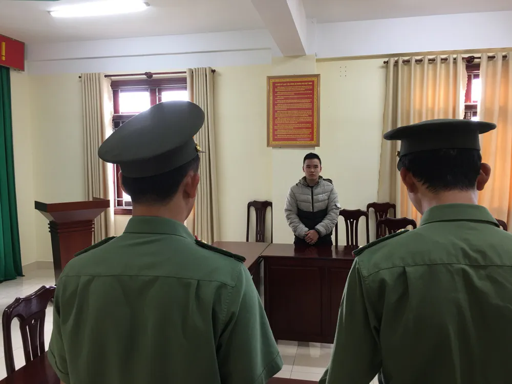 Phạt 10 triệu đồng nam thanh niên xúc phạm người miền Trung trên Tik Tok ảnh 1