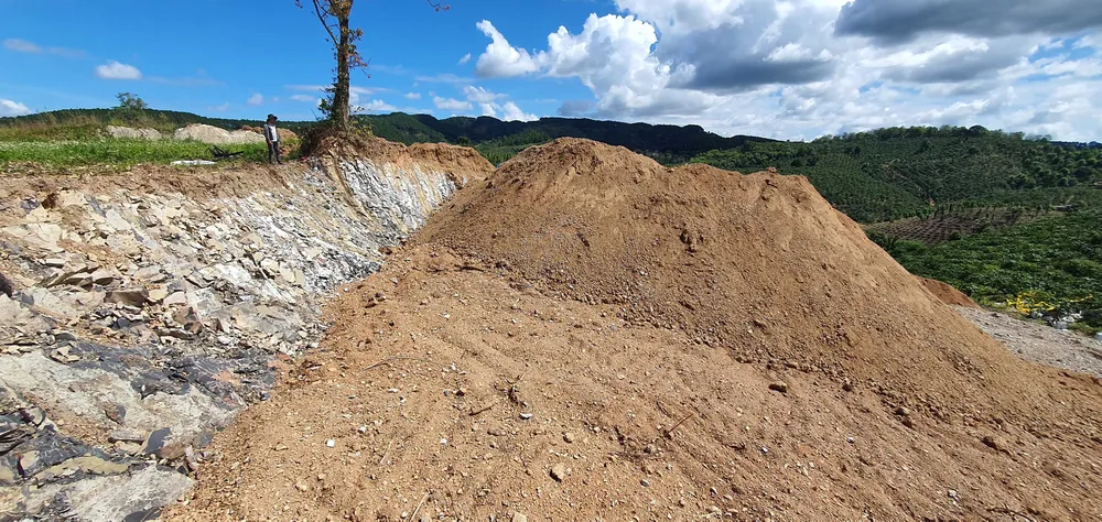 Đất rừng bị san ủi tan nát ở Đại Ninh ảnh 6