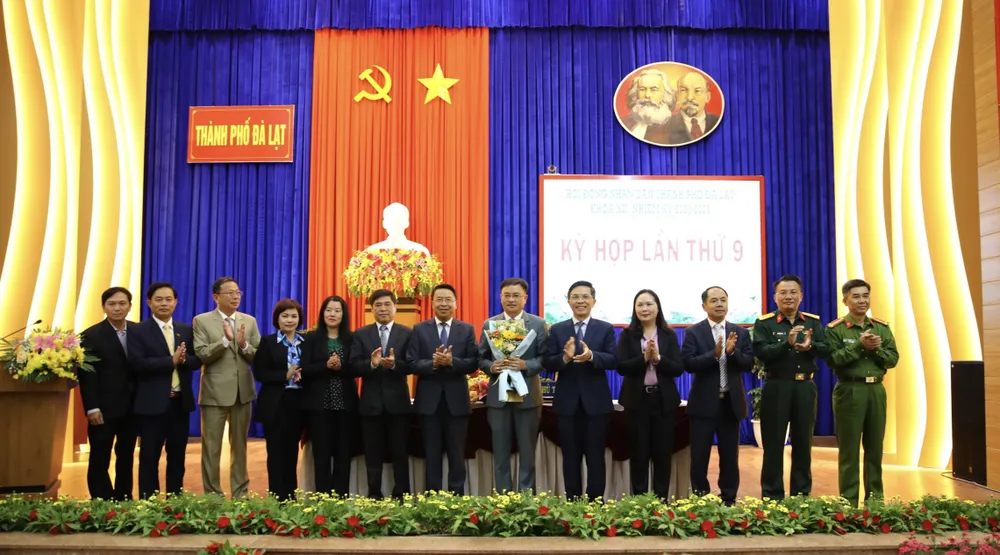 Ông Đặng Quang Tú được bầu làm Chủ tịch UBND TP Đà Lạt với tỷ lệ phiếu bầu 100%