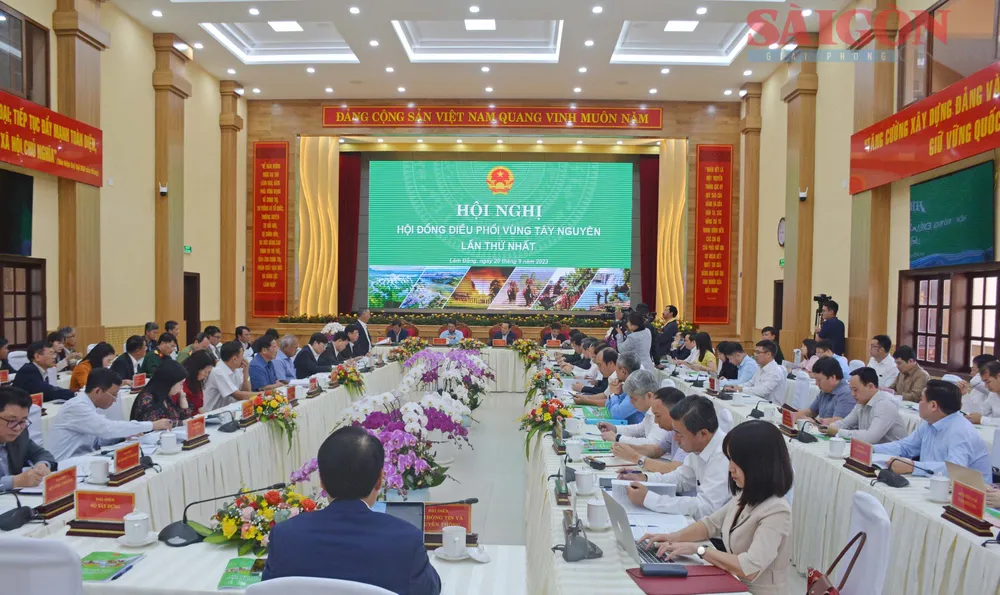 Quang cảnh hội nghị. Ảnh: ĐOÀN KIÊN