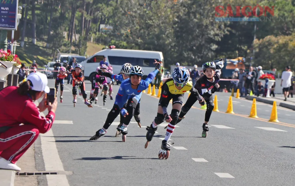 350 VĐV dự giải đua Roller Sports các đội mạnh quốc gia