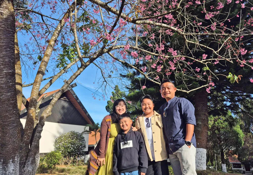 475477293_23902535529336960_6213058931077782868_n copy.jpg