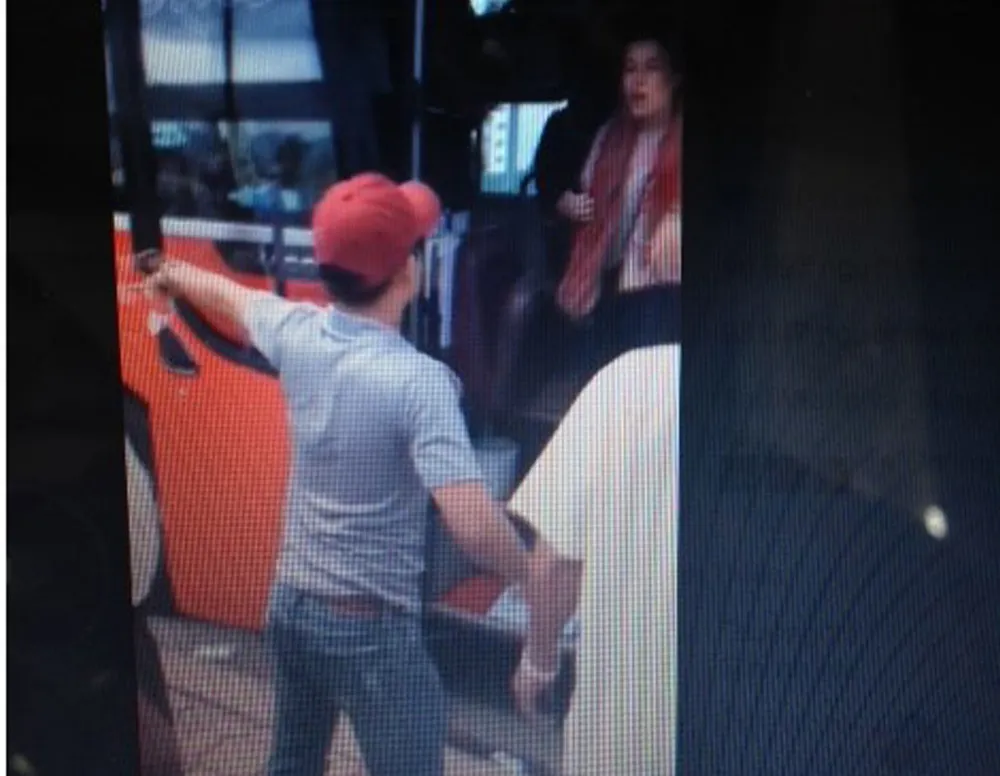 Thực hư chuyện nhân viên xe khách đuổi khách xuống đường ảnh 2