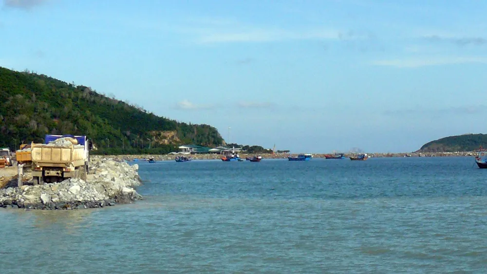 Vụ ngang nhiên “xóa sổ” Bãi Tiên: Sẽ xử phạt nghiêm Công ty Champarama  ảnh 1