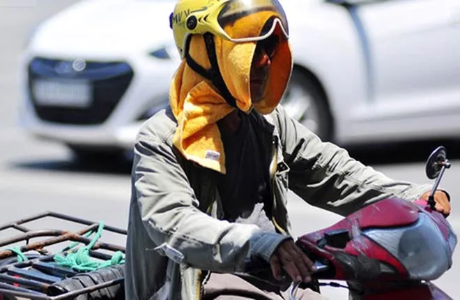 Nắng nóng mới chỉ “khúc dạo đầu“