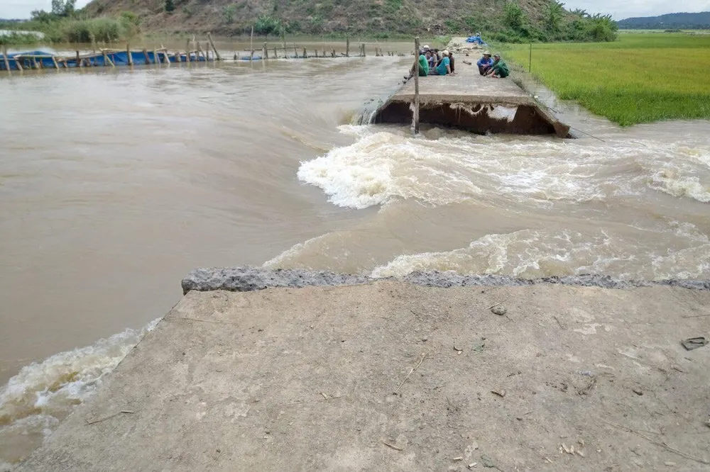 Sau mưa lũ là hạn hán ở Nam bộ ảnh 2