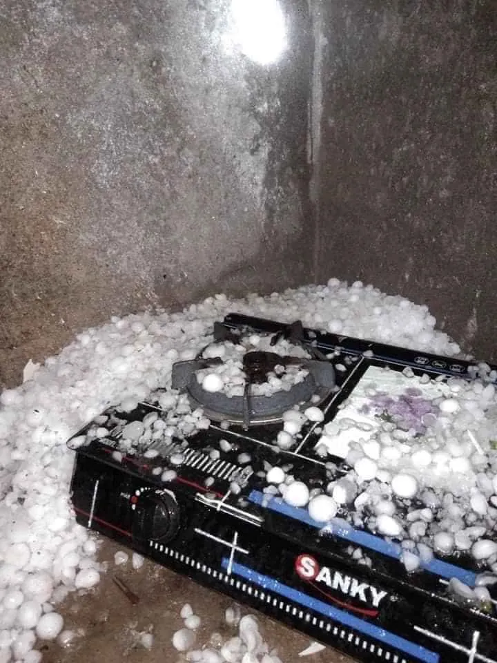 Mưa đá to như quả trứng trút xuống Lào Cai, Lai Châu ảnh 6