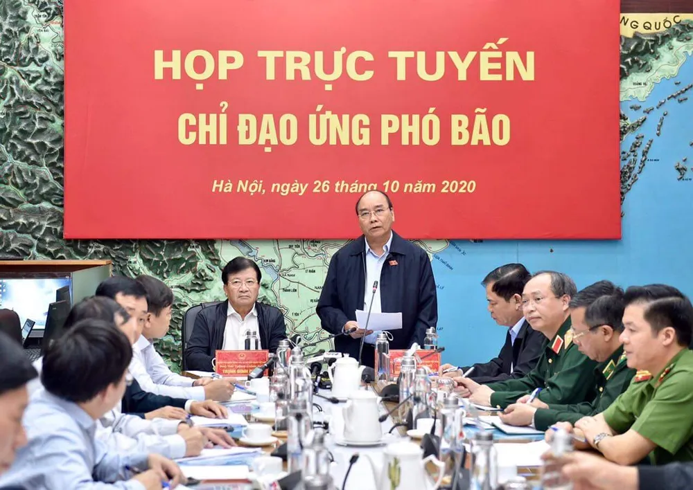 “Cuồng phong” số 9 sắp đổ vào Trung bộ, có thể đánh đắm các loại tàu thuyền ảnh 2