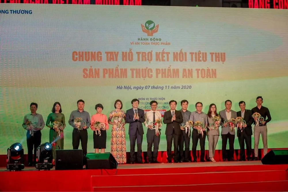 Người tiêu dùng ngày càng có nhiều công cụ theo dõi, truy xuất thực phẩm an toàn ảnh 3