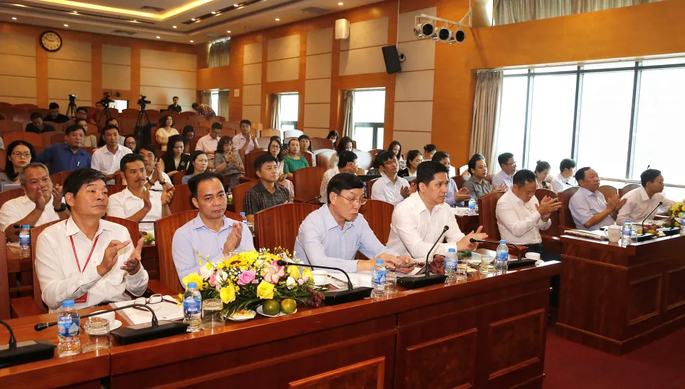 Nông dân Việt Nam xuất sắc sang Israel tham quan mô hình nông nghiệp ảnh 3