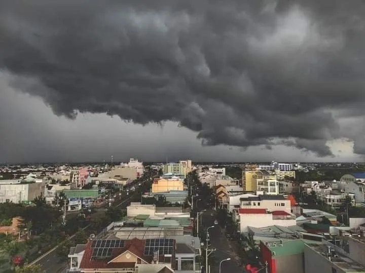 Dự báo thời tiết ở miền Trung rất xấu, mưa rất to trong những ngày tới