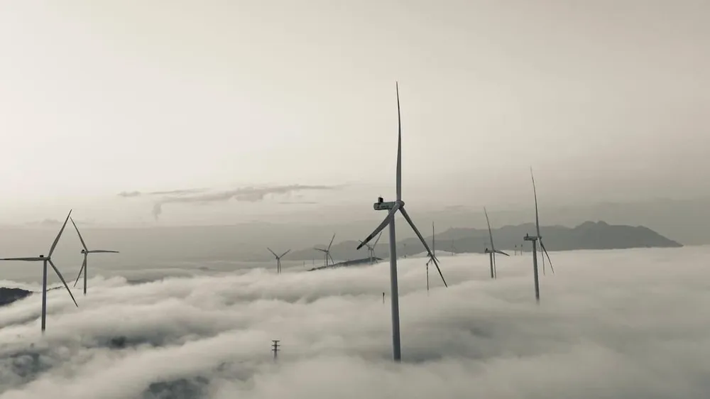 Theo các nhà đầu tư, mỗi turbin trị giá 150 tỷ đồng nhưng đắp chiếu vì chưa có giá chuyển tiếp