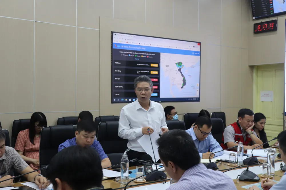 Một cuộc họp triển khai ứng phó thiên tai của Ban Chỉ đạo quốc gia tổ chức tại Hà Nội. Ảnh: VĂN PHÚC