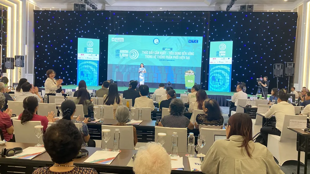 Diễn đàn Thúc đẩy sản xuất tiêu dùng bền vững trong hệ thống phân phối hiện đại tại Hà Nội sáng 1-8