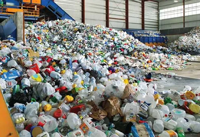 Theo các hiệp hội, lợi nhuận mà các doanh nghiệp tái chế đang hưởng là rất lớn