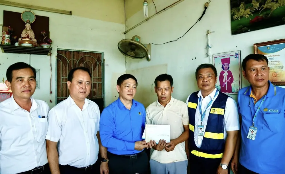 Tổng Liên đoàn Lao động Việt Nam dành 100 tỷ đồng hỗ trợ người lao động mắc bệnh hiểm nghèo