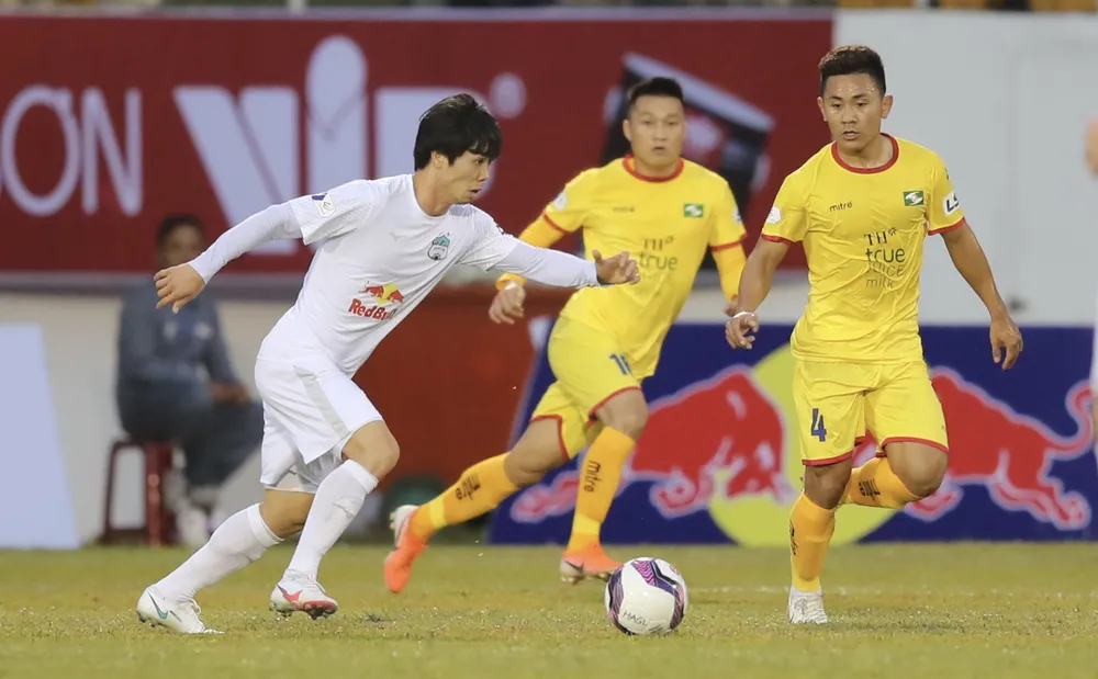 Những cái nhất của vòng 2 V-League ảnh 2