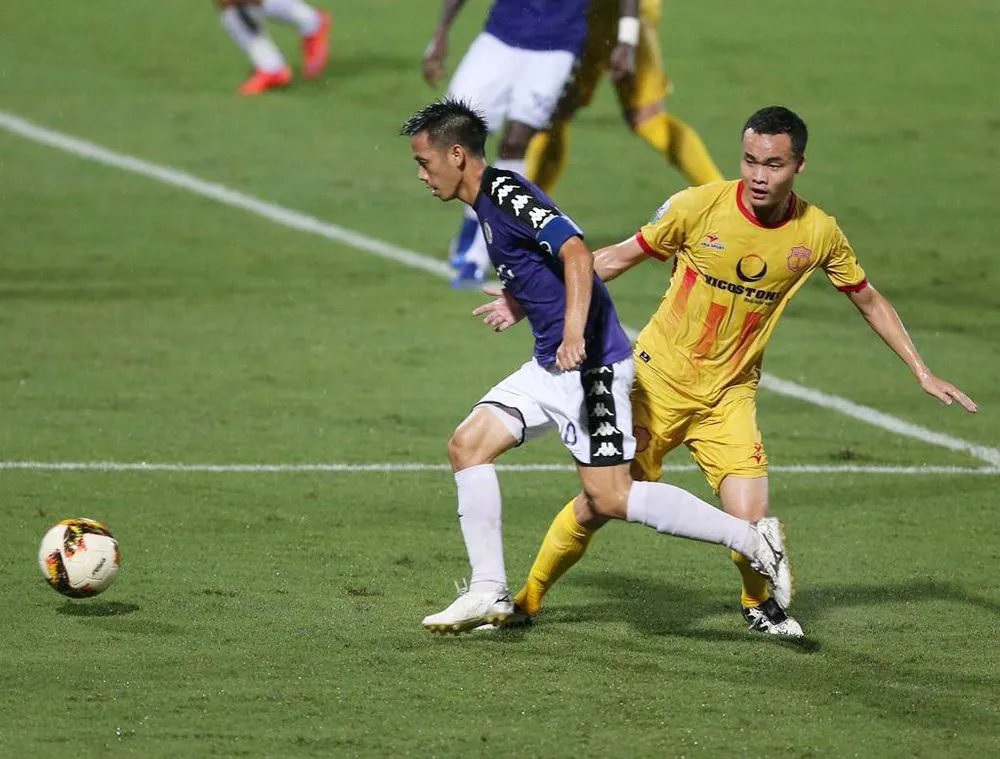 Thua 2 trận, Hà Nội FC không thể không vội ảnh 1