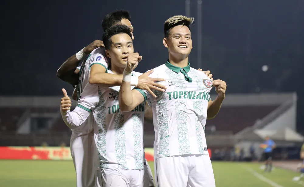 5 điều đáng nhớ của vòng 7 V-League ảnh 2