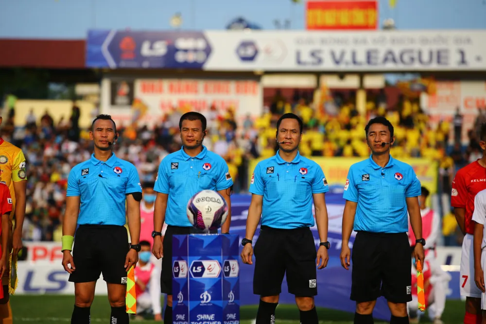 Giải cứu... Vua ảnh 1