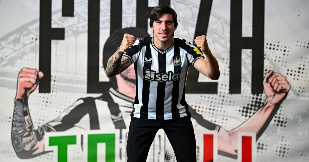 Tonali sẽ là một phần quan trọng trong hàng tiền vệ Newcastle Tonali sẽ là một phần quan trọng trong hàng tiền vệ Newcastle